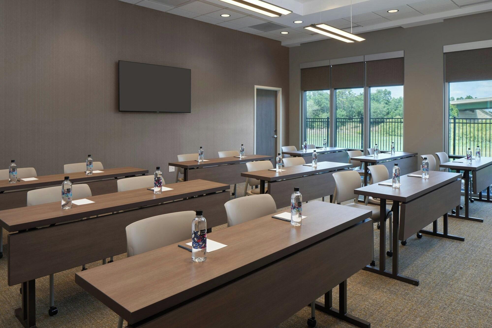 Sala de Reuniones SpringHill Suites by Marriott Orlando Lake Nona