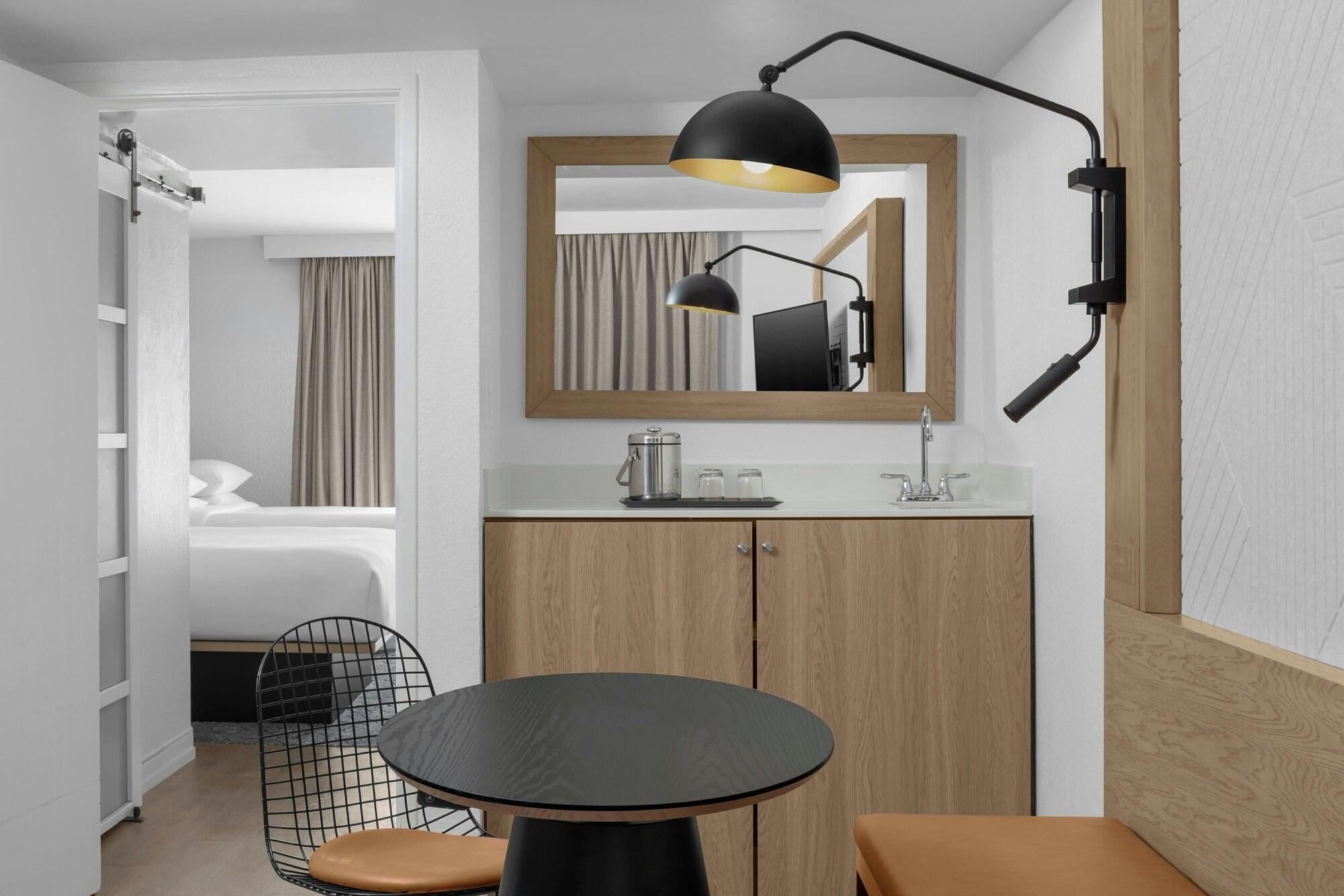 Habitación Sheraton Suites Fort Lauderdale at Cypress Creek