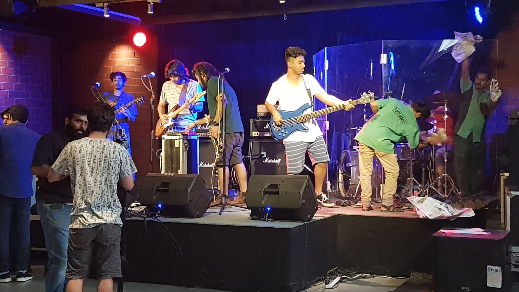 Bar/Salón The UniContinental - Campus Accommodation