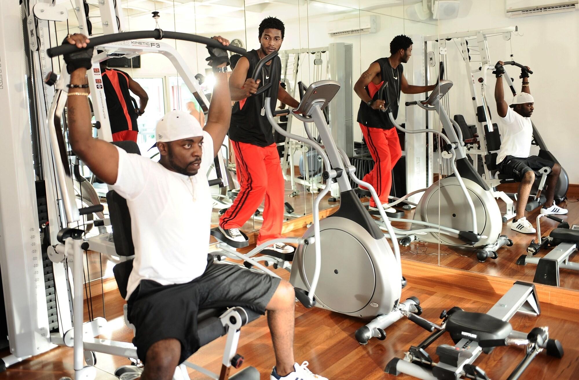 Gimnasio Nomad Suites Residence