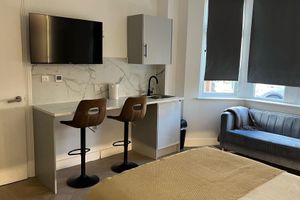 Alojamiento - Luxurious London Studios