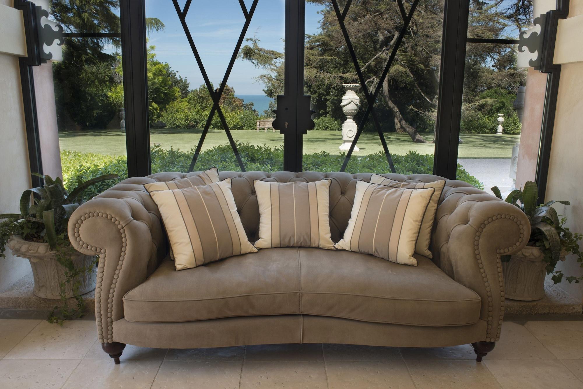 Vista Lobby Villa Lattanzi