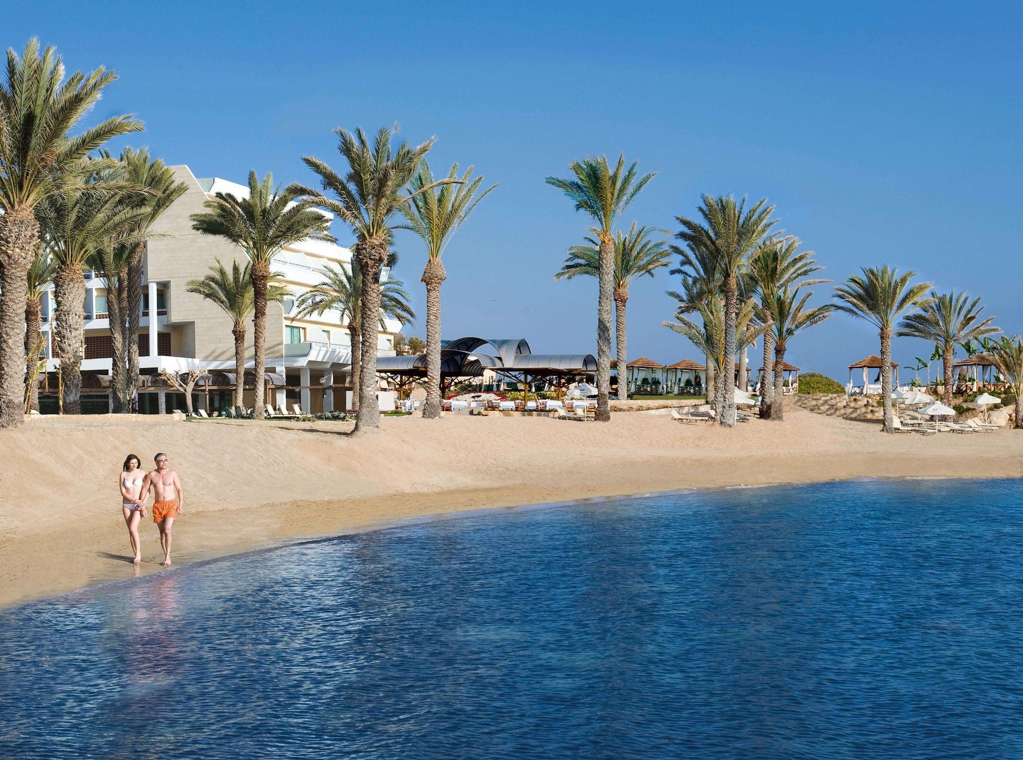 Playa Constantinou Bros Pioneer Beach Hotel