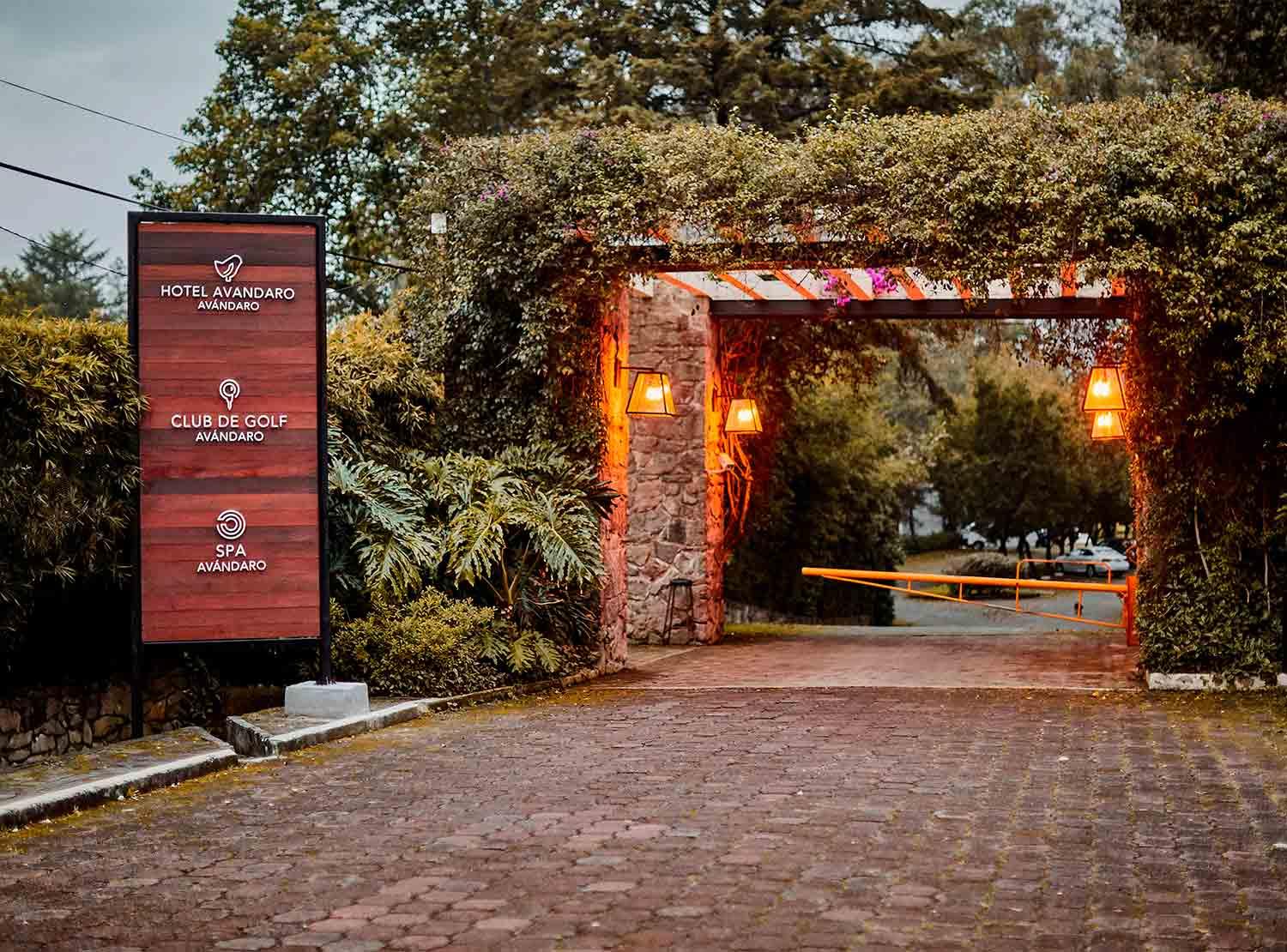 Vista Exterior Hotel Avandaro Golf And Spa