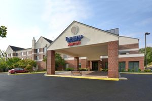 Alojamiento - Fairfield Inn & Suites by Marriott Charlottesville North