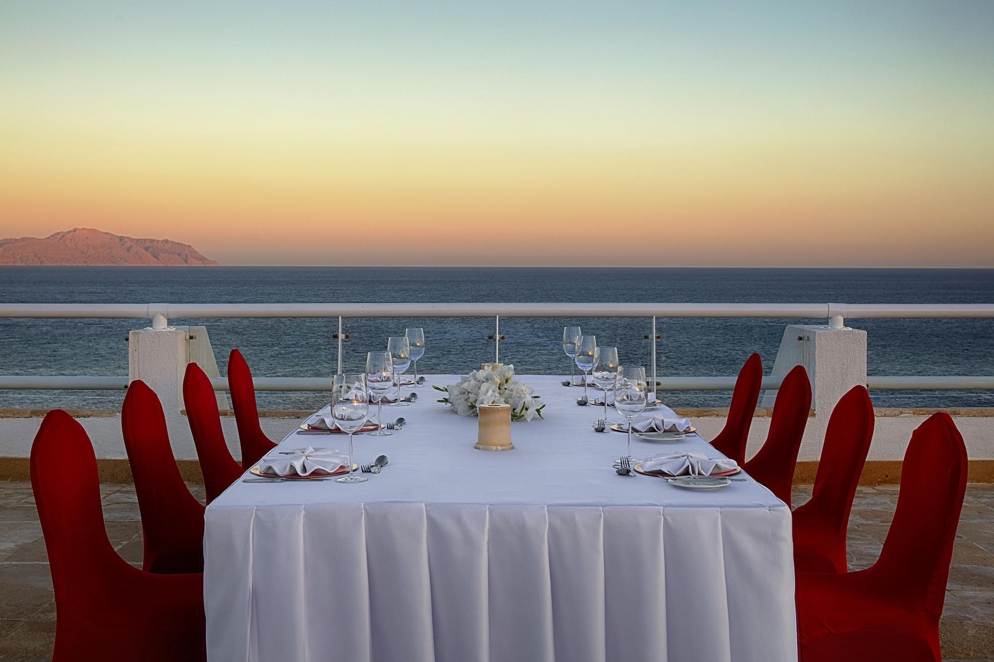 Restaurant Sheraton Sharm Hotel, Resort, Villas & Spa