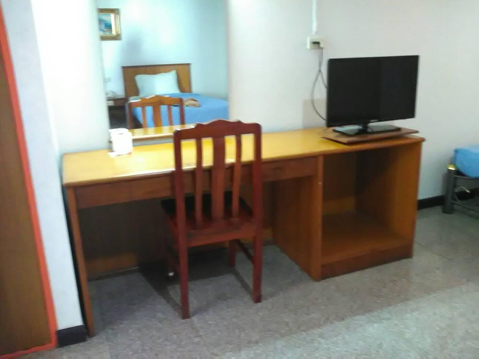 Set de Habitación Thanakorn Garden Hotel