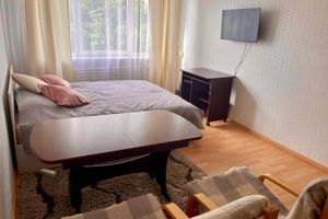 Alquiler Vacacional - Charming 1-bedroom apartment in delightful Kaunas with WiFi