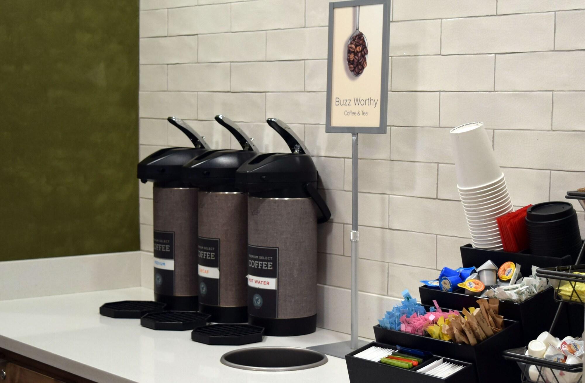 Bar/Salón Fairfield Inn and Suites by Marriott Youngstown Austintown