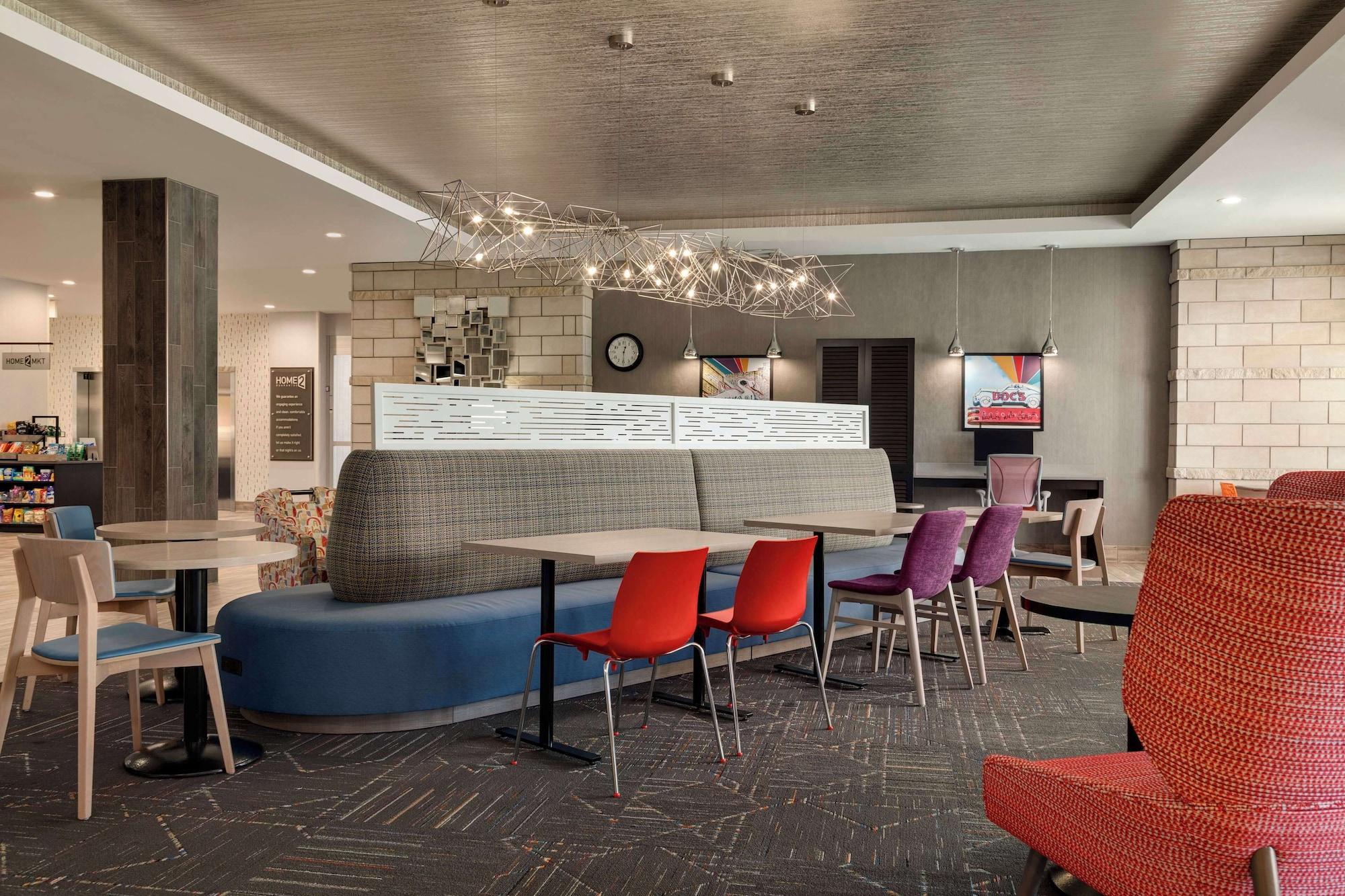 Vista Lobby Home2 Suites by Hilton Austin North/Near the Domain