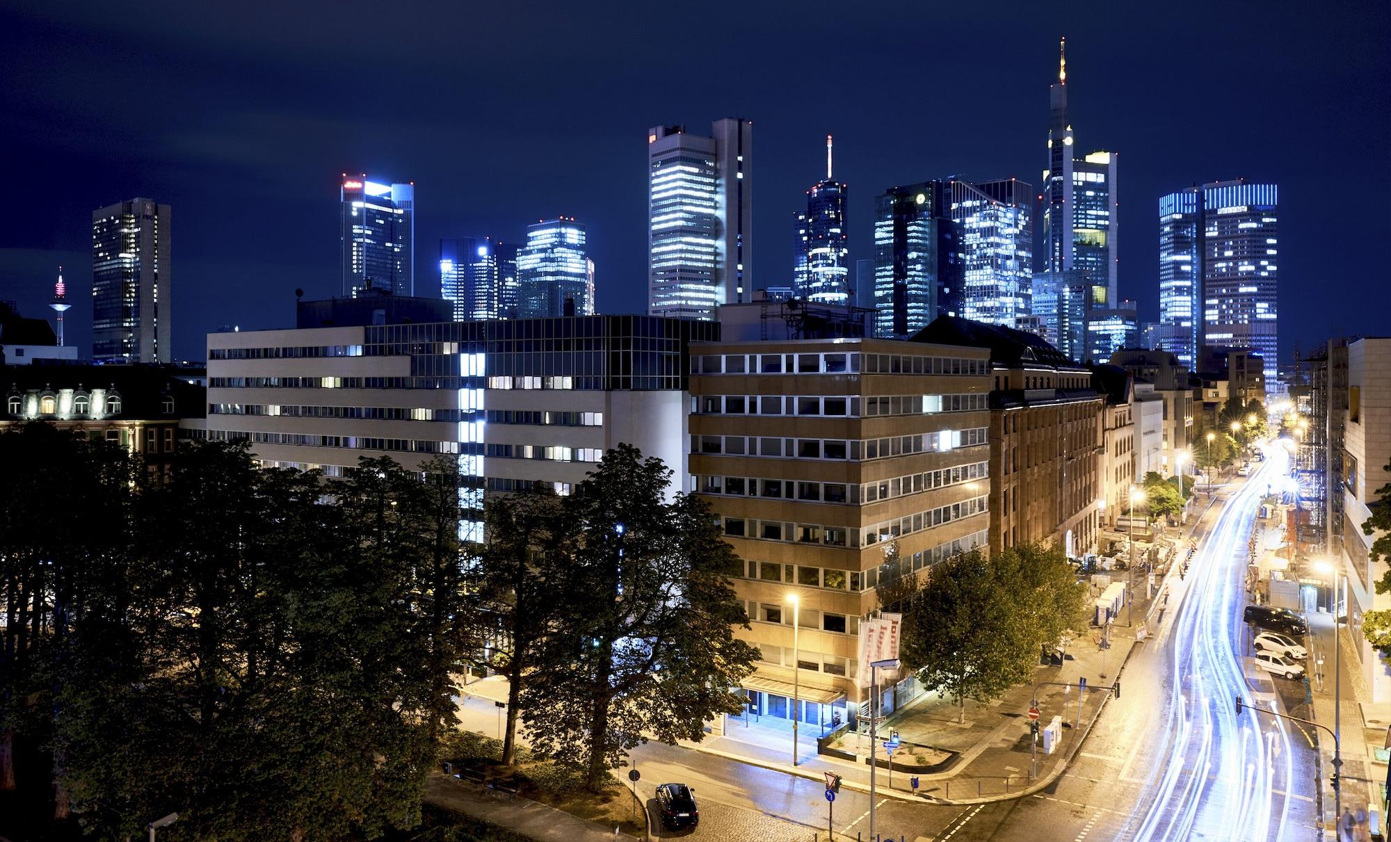 Vista Exterior Roomers Frankfurt, Autograph Collection
