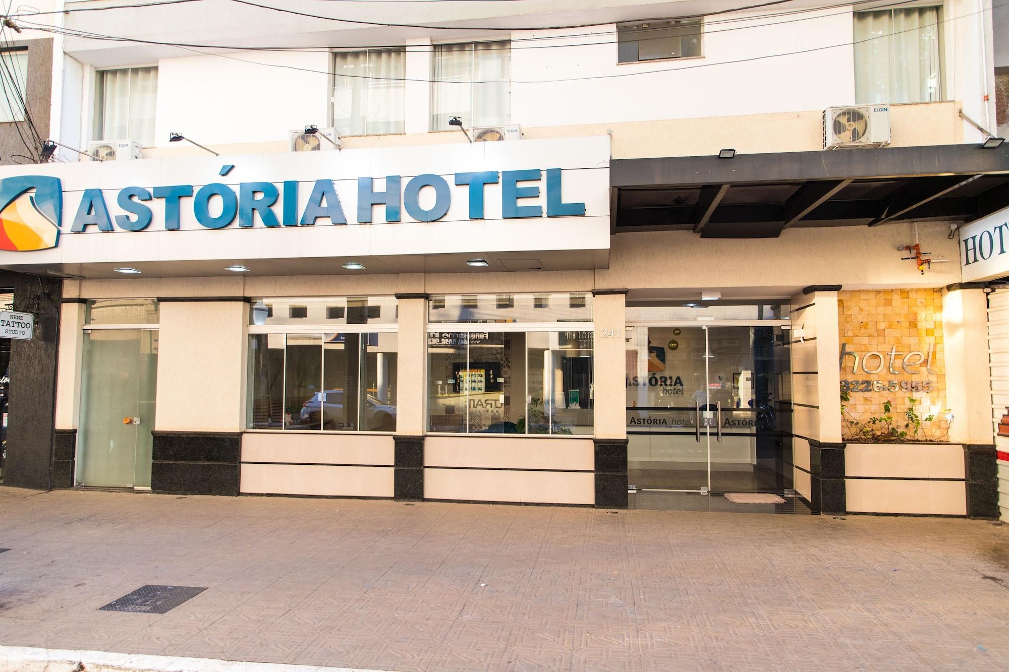 Varios Hotel Astória