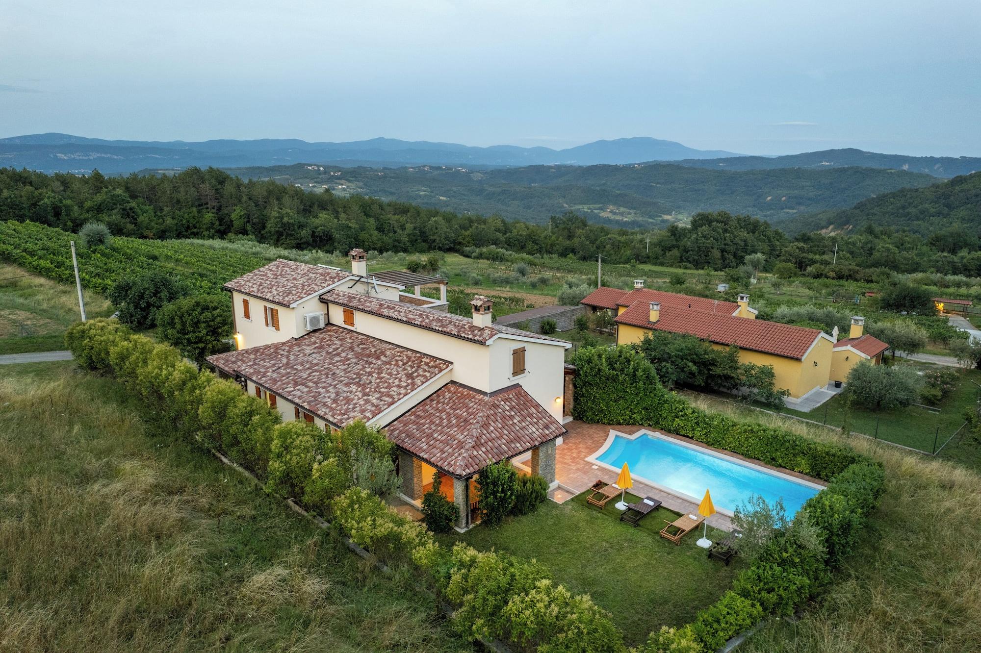 Vista Exterior Villa Dol