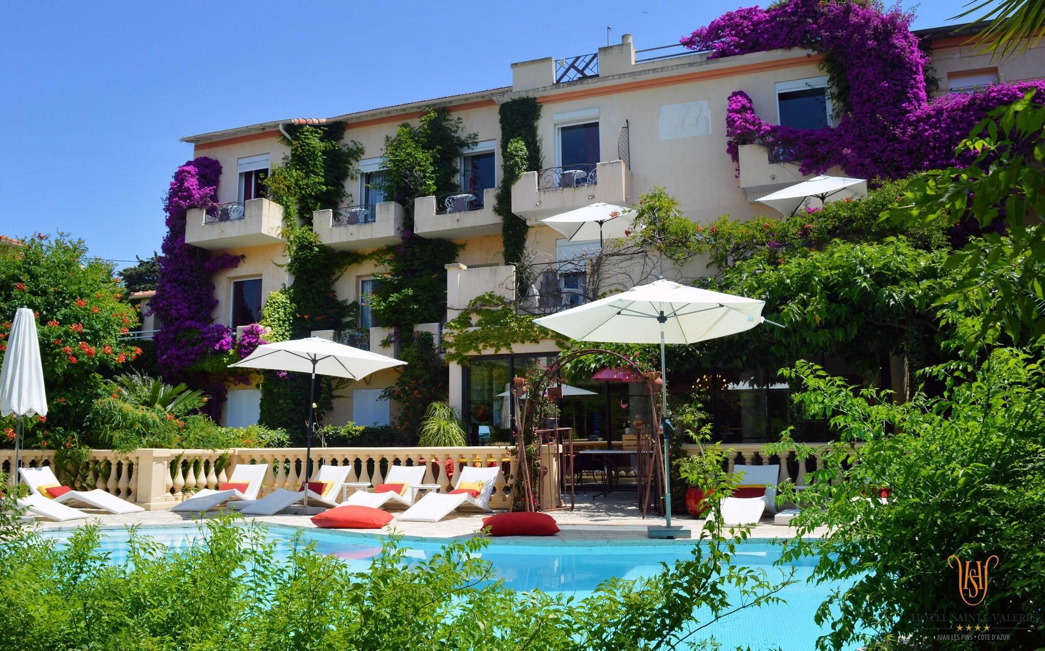 Varios Hotel Sainte-Valerie