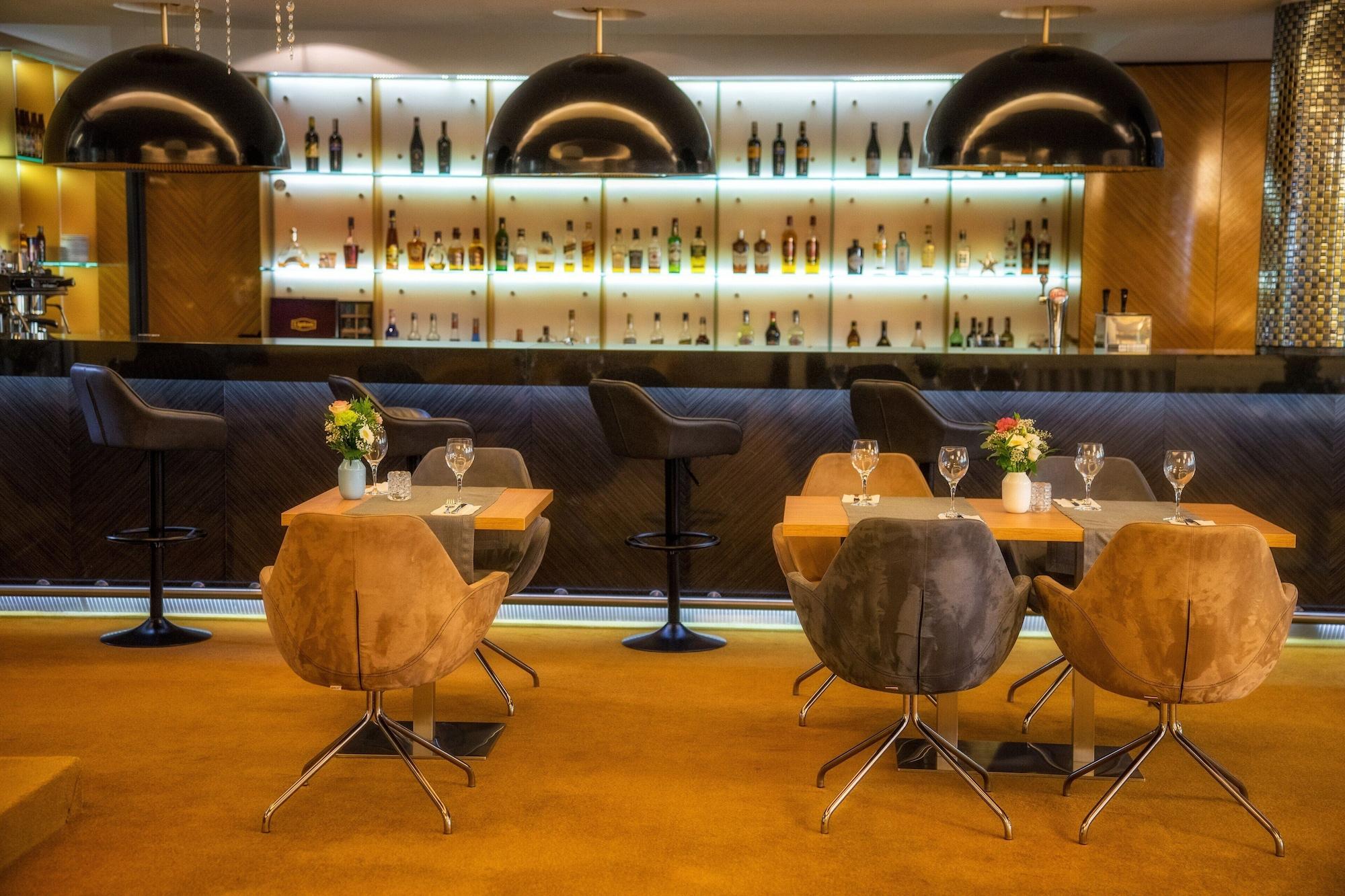 Bar/Salón Hotel Hp Park Olsztyn