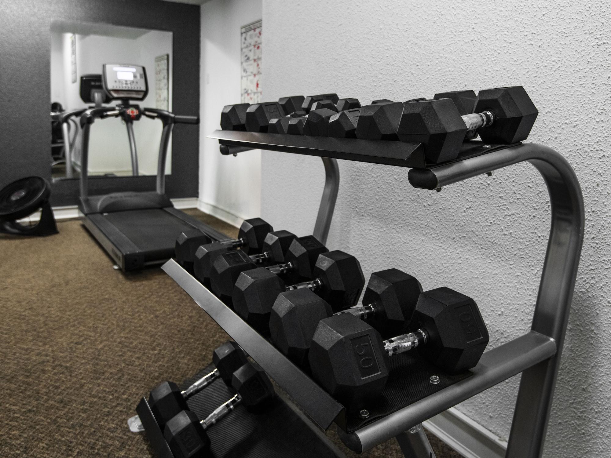 Gimnasio Paradise Inn & Conference Centre
