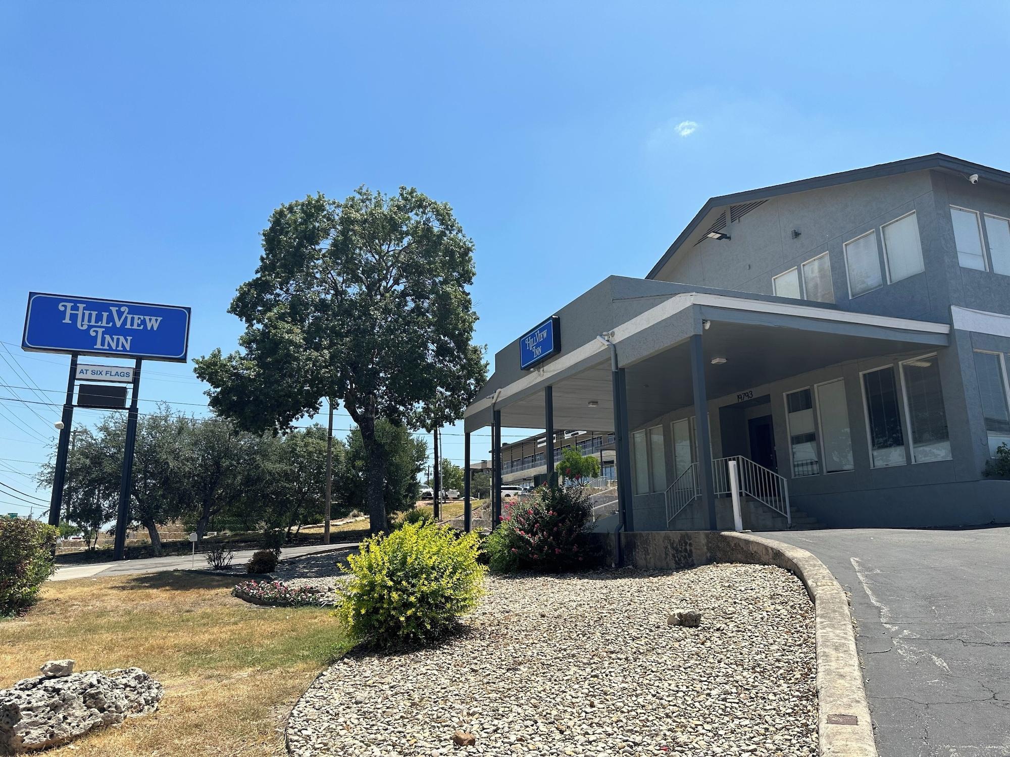 Vista Exterior Home Suites Hill Country