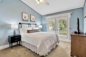 Alquiler Vacacional - Luxury Lakehouse on Lake Ruby - Dock - Game Room - Near Legoland