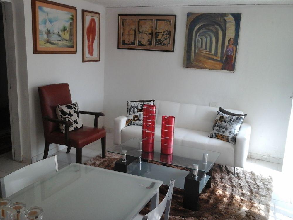 Equipamiento de Habitación B & B Grand Royal Inn