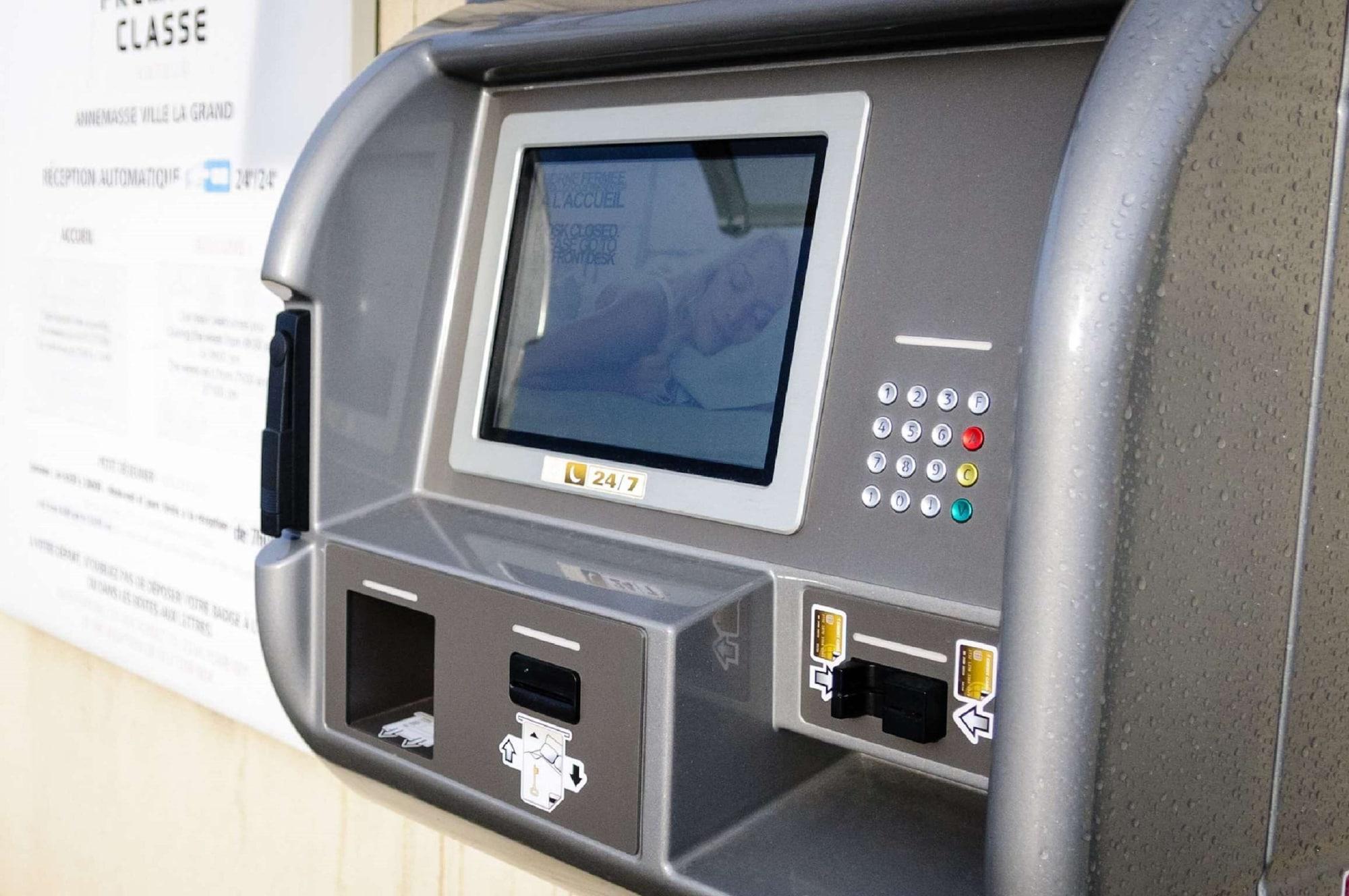 Vista Lobby Hotel Première Classe Annemasse - Ville La Grand