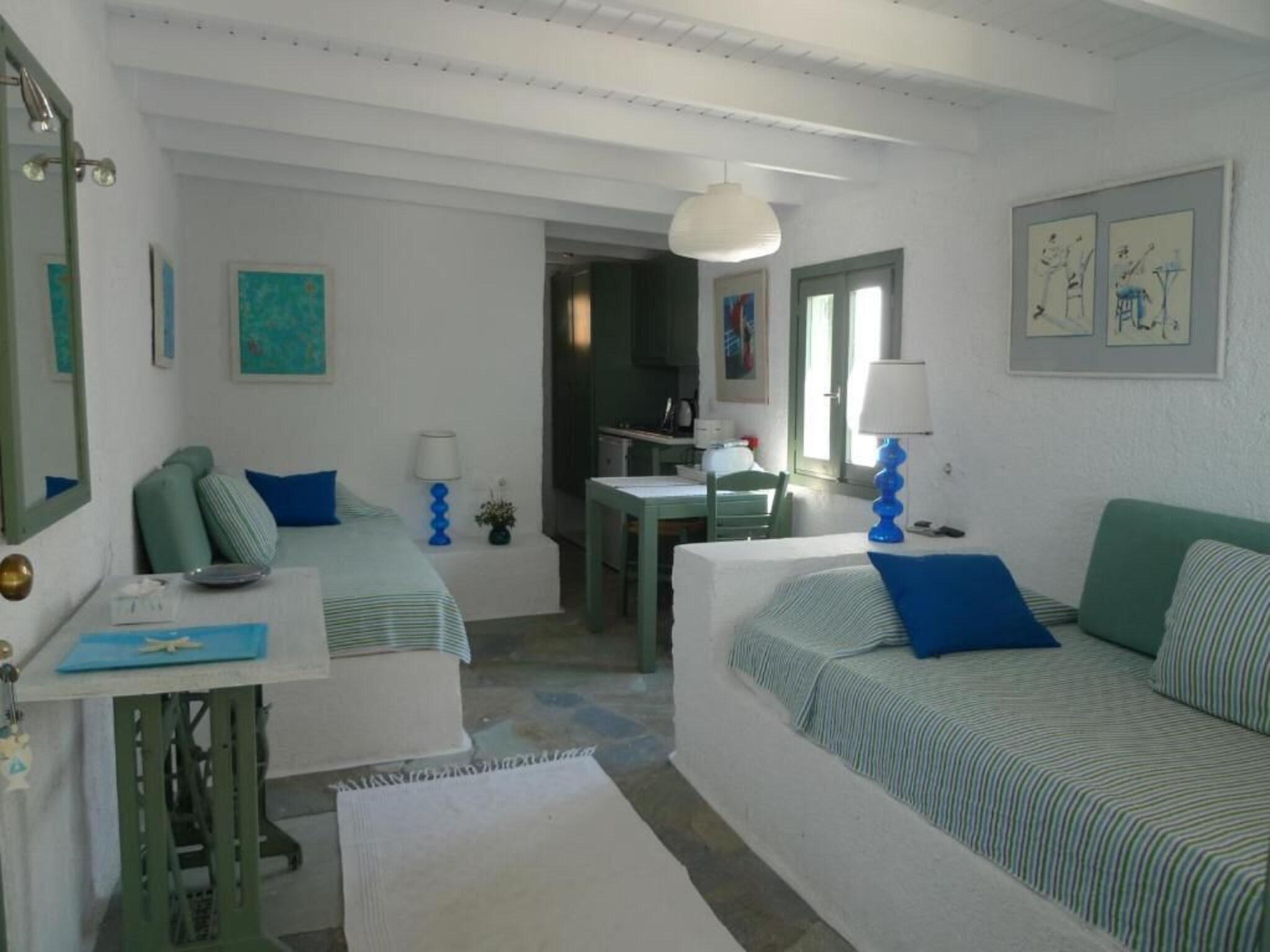 Vista Exterior Niriides Villas