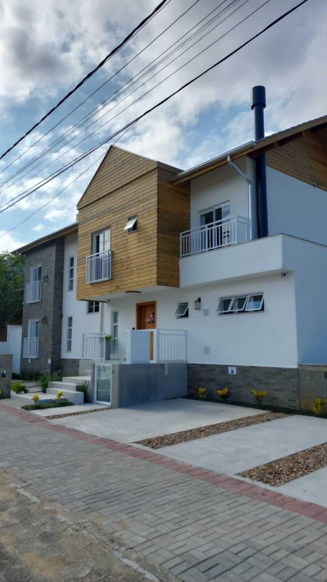 Vista Exterior Pousada Infinity Gasthaus