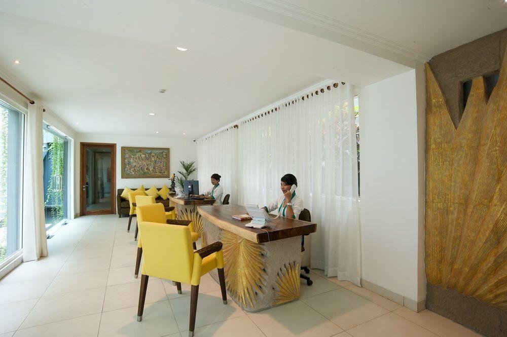 Vista Lobby Seaside Suites Bali