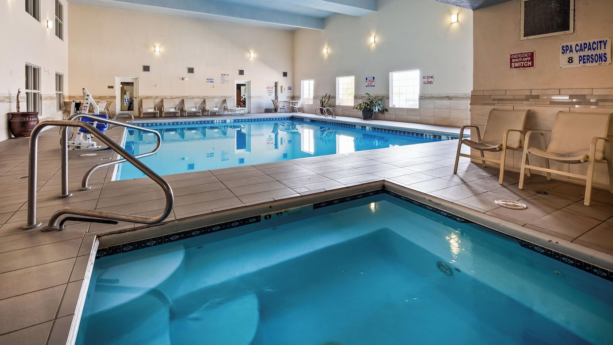 Vista Piscina Spark By Hilton Albuquerque North I-25
