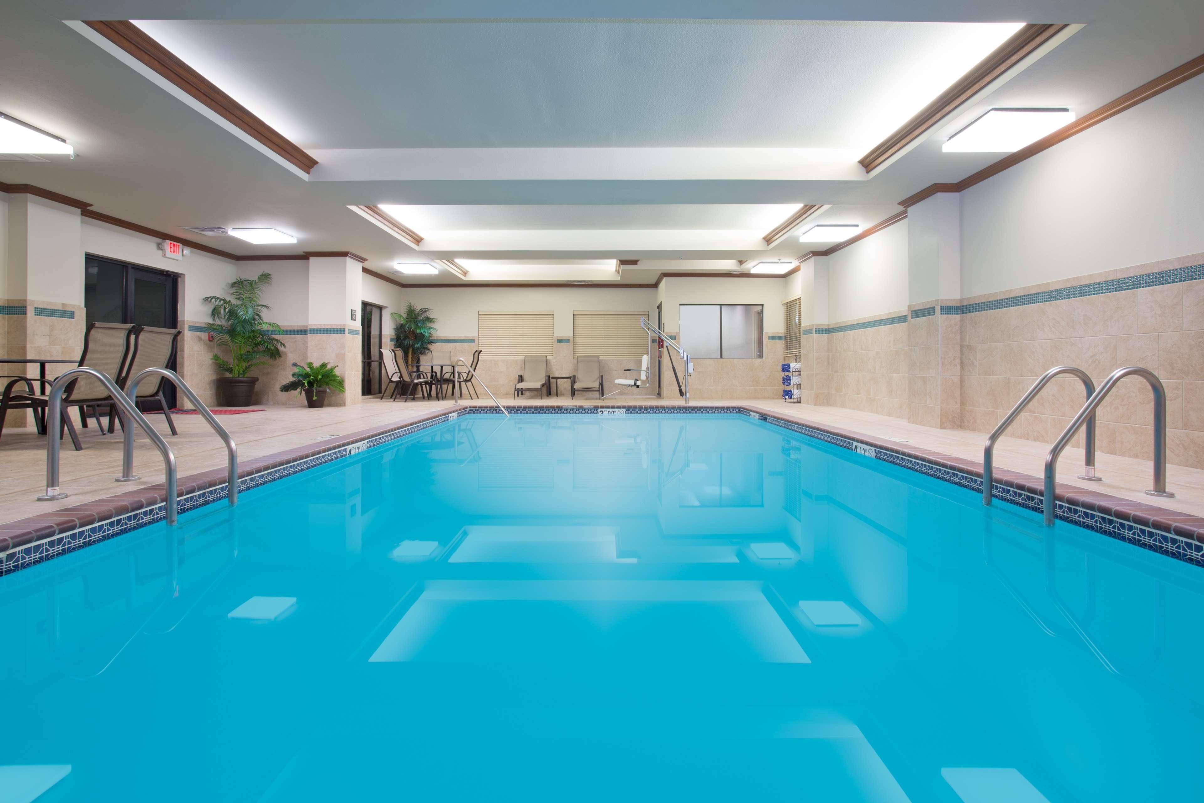 Vista Piscina Hampton Inn Siloam Springs