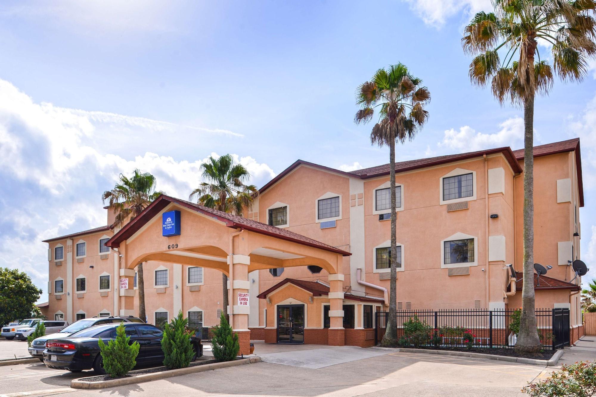 Varios Americas Best Value Inn Houston at FM 1960 & I-45