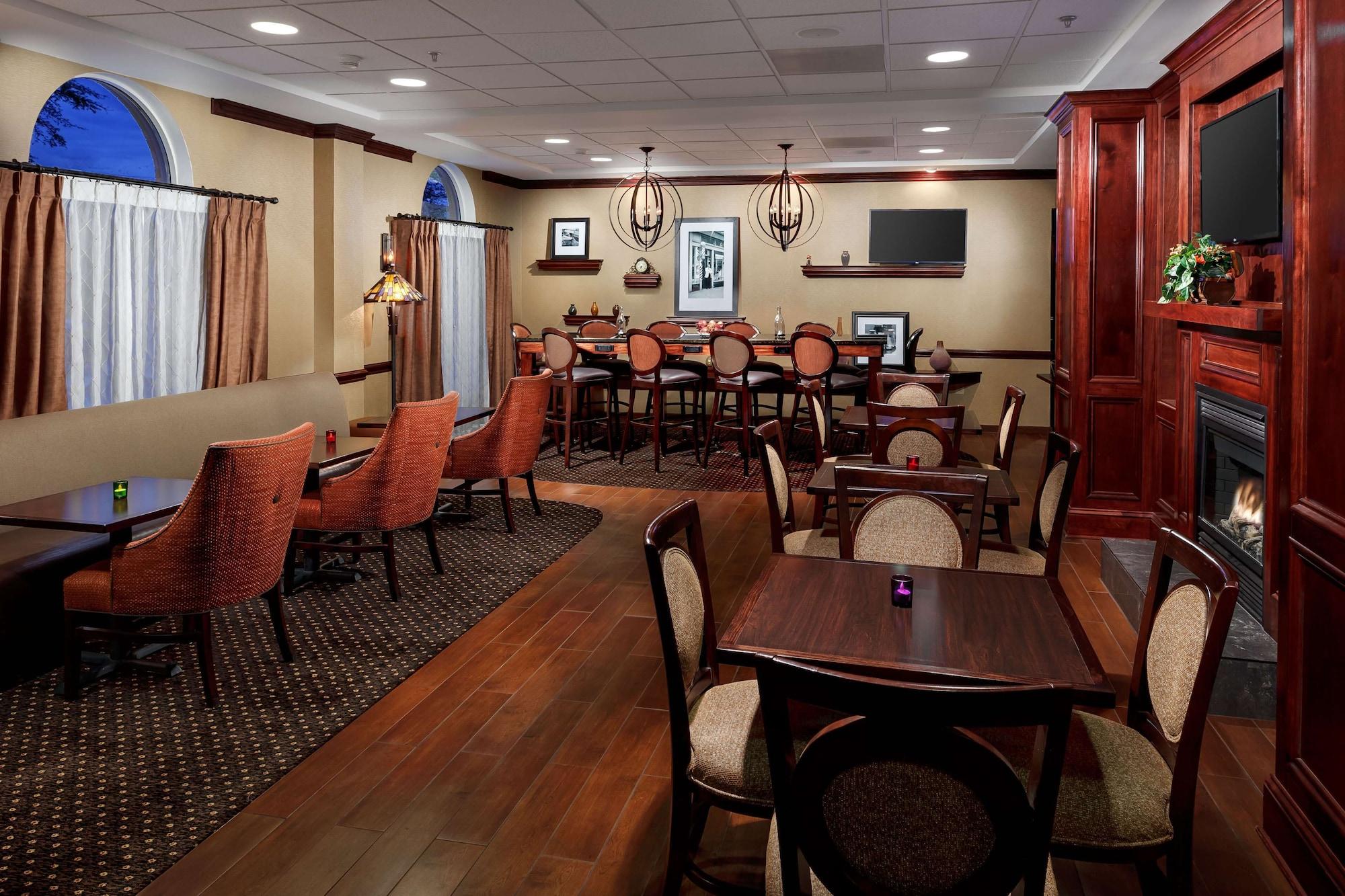 Restaurant Hampton Inn Newberry-Opera House