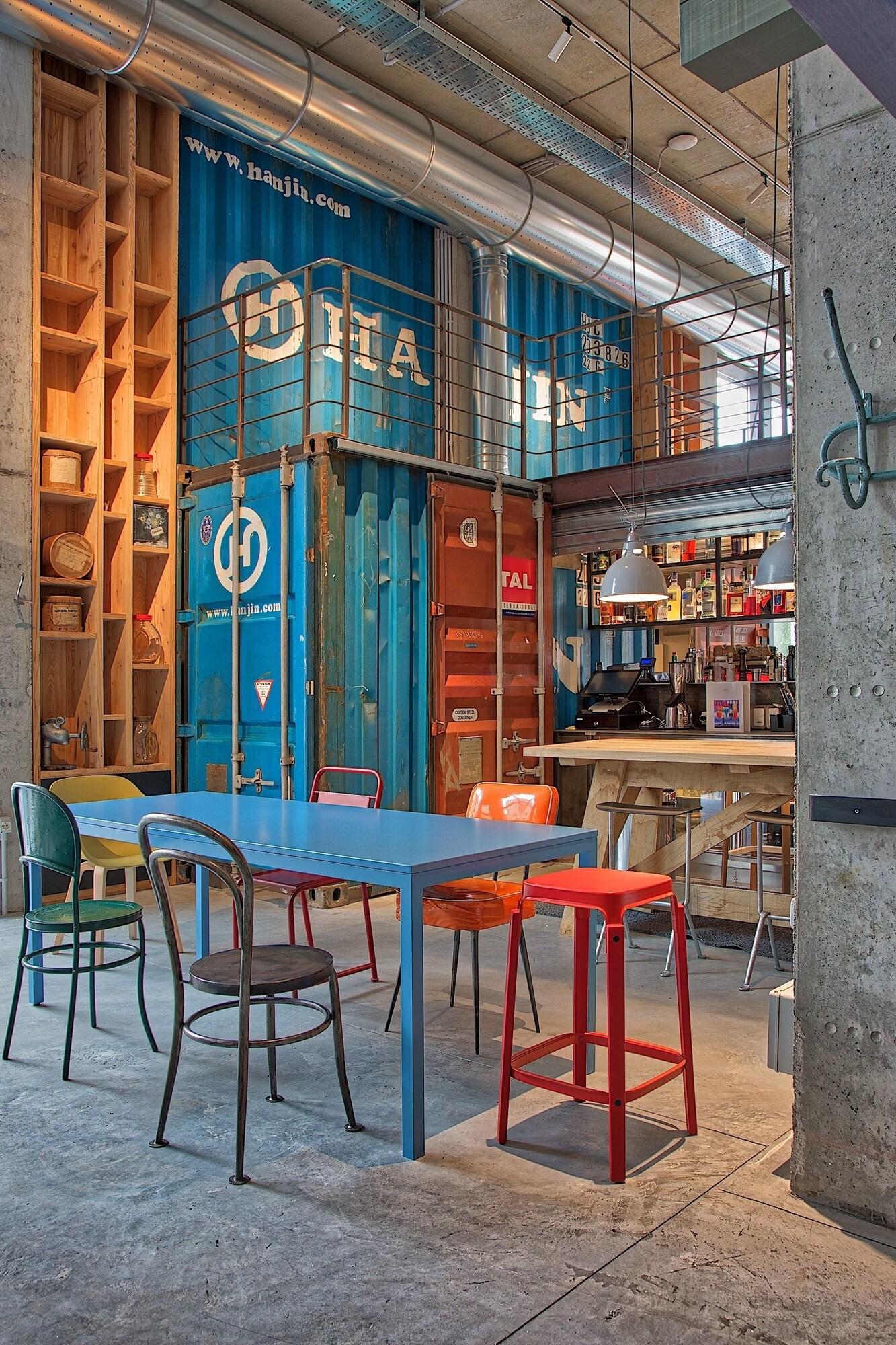 Bar/Salón Anda Venice Hostel