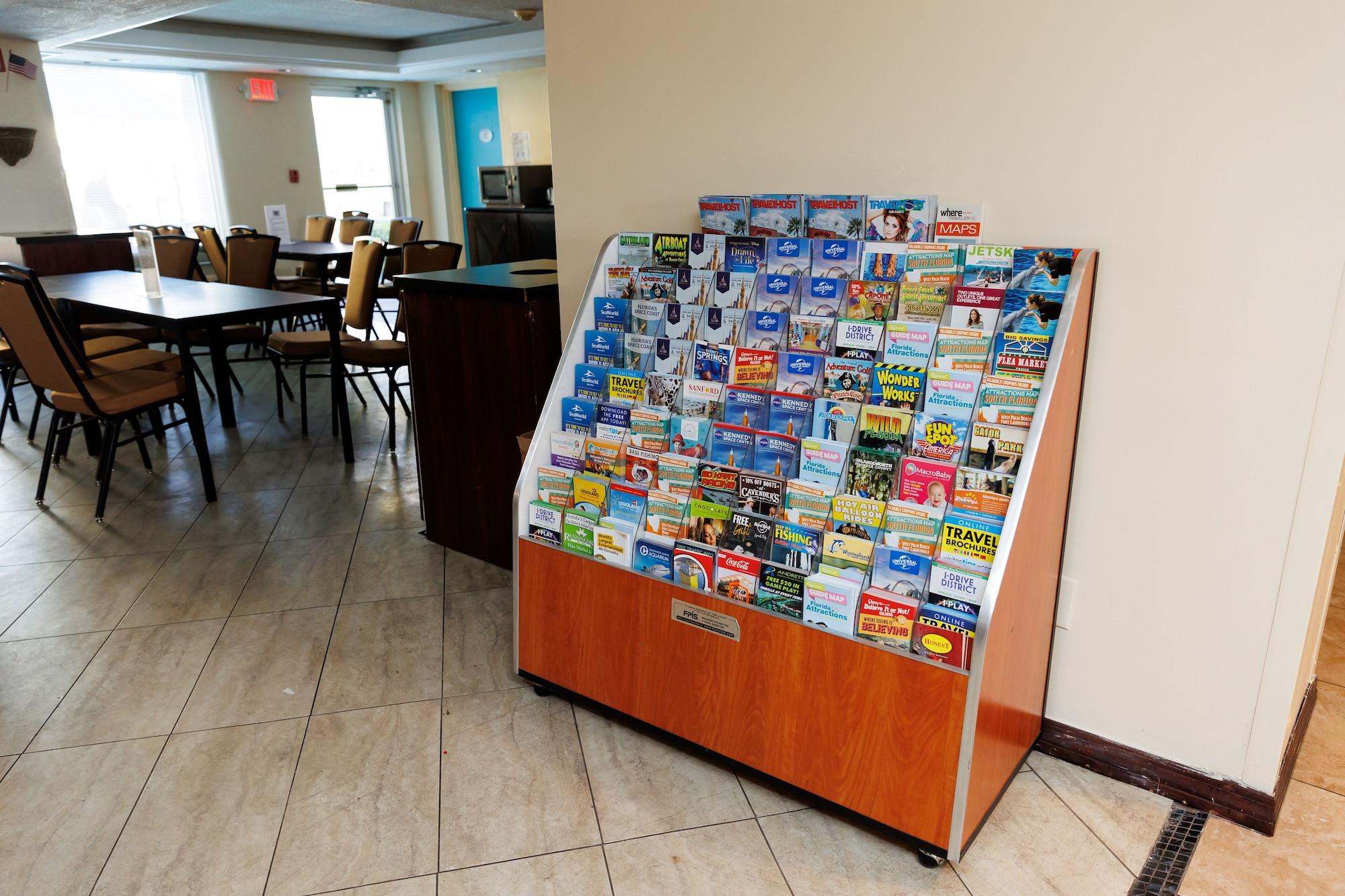 Restaurant Garnet Inn & Suites, Orlando