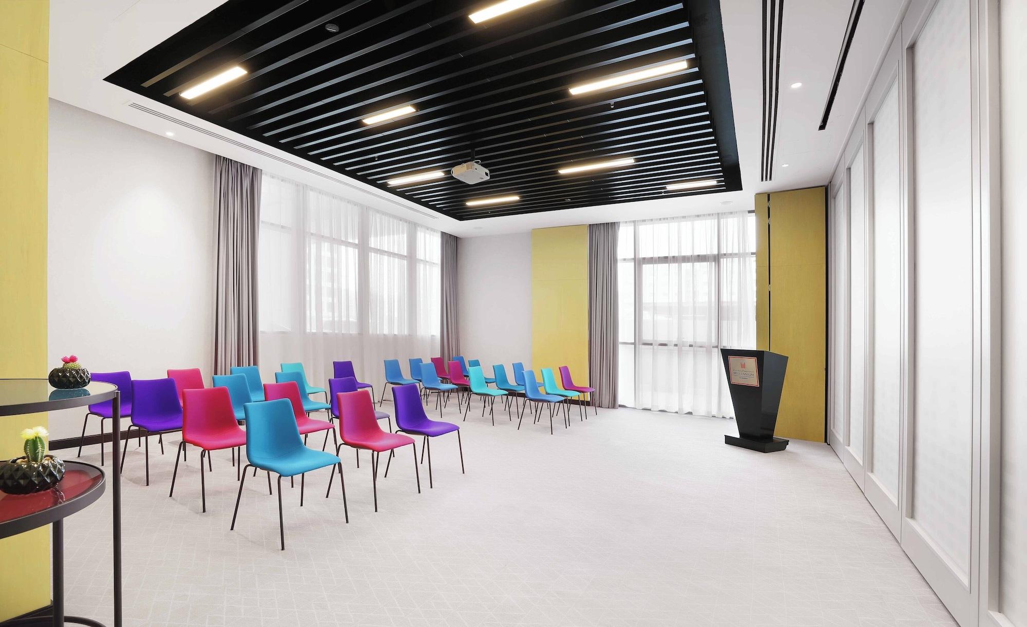 Sala de Reuniones Millennium AL Barsha
