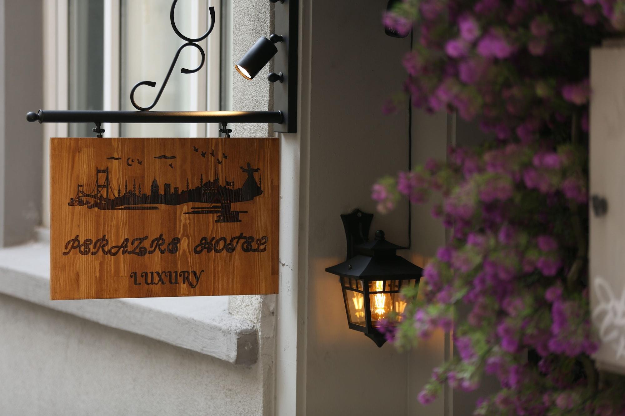 Varios Perazre Hotel