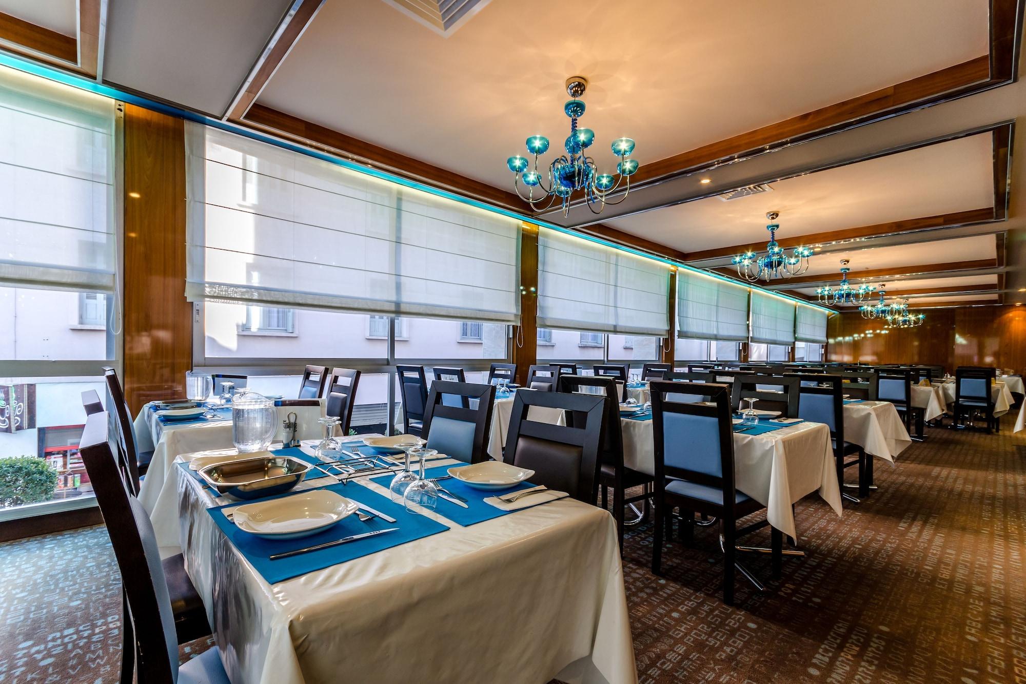 Restaurant Helgon Hotel – Lourdes Pyrenees