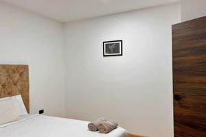 Alquiler Vacacional - New Apartment Lightning-Fast WiFi and Metro Access