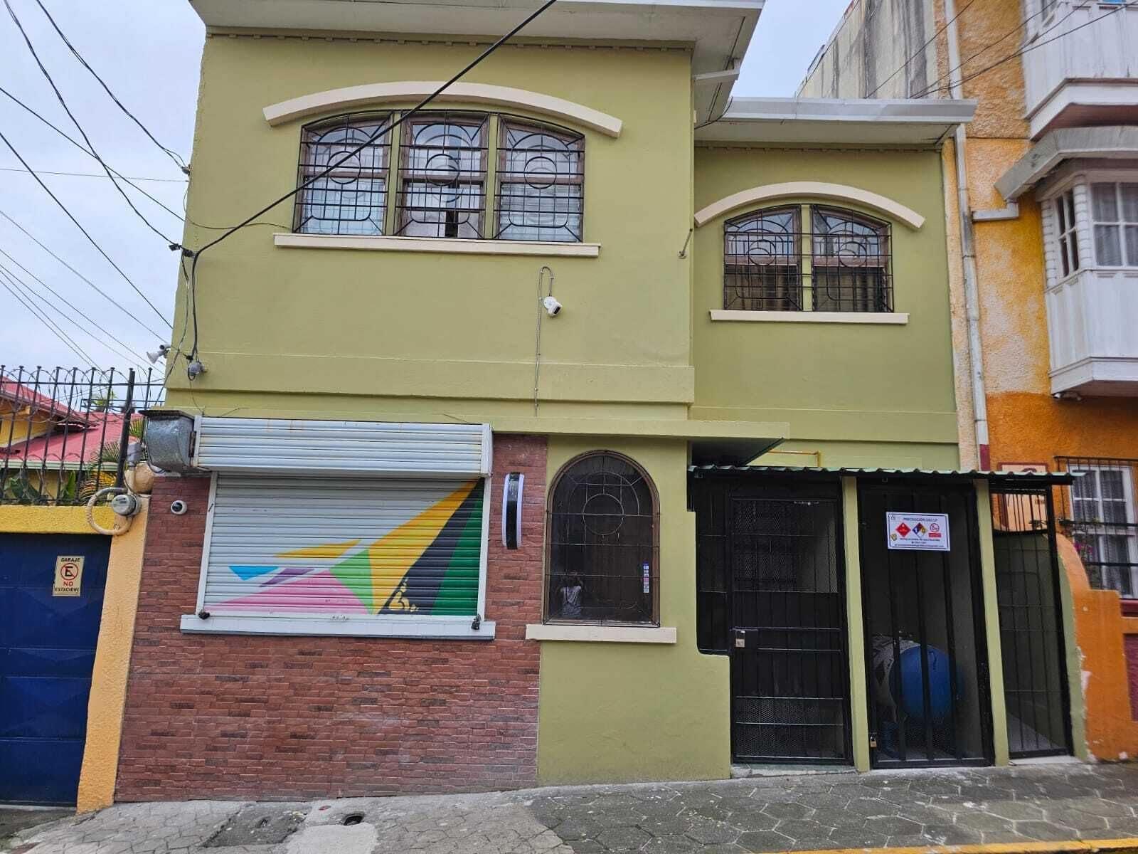 Vista Exterior Hostel La Cali Inn