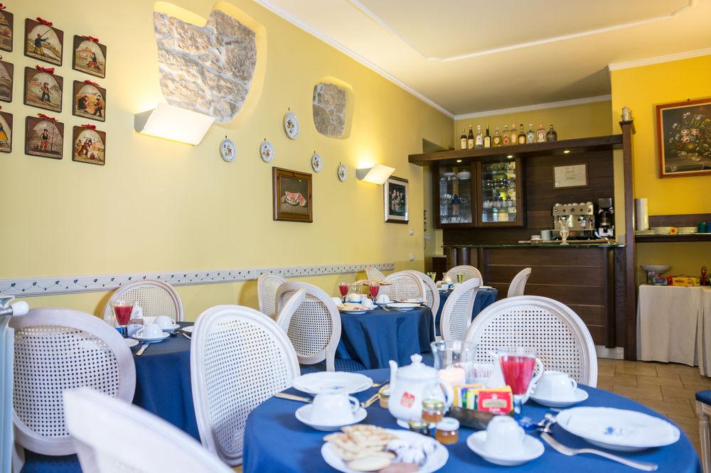 Bar/Salón Hotel Il Tiglio