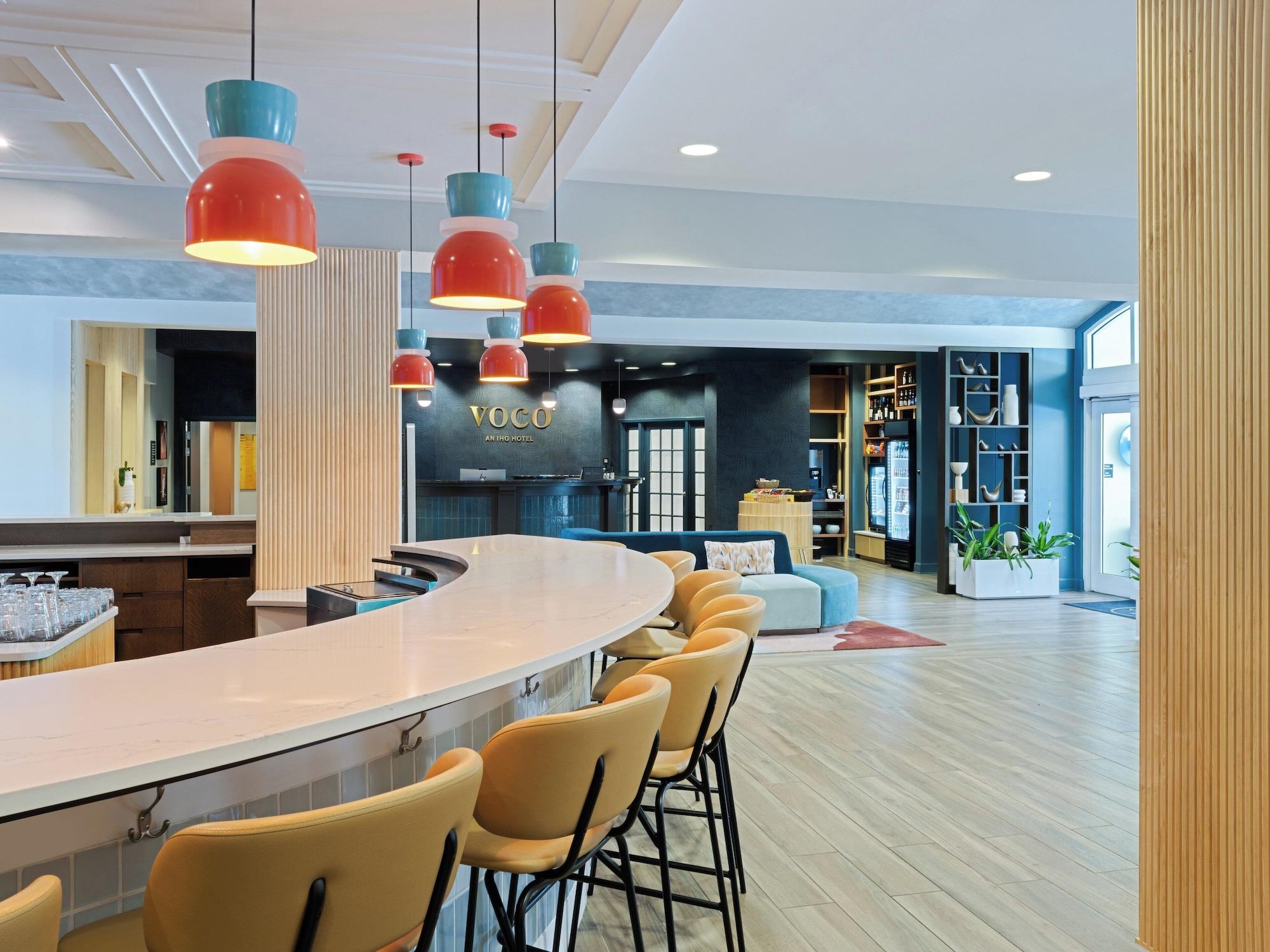 Bar/Salón voco Sarasota by IHG