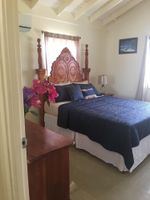 Renta Vacacional - Drax Hall Country Club's Sweet Escape