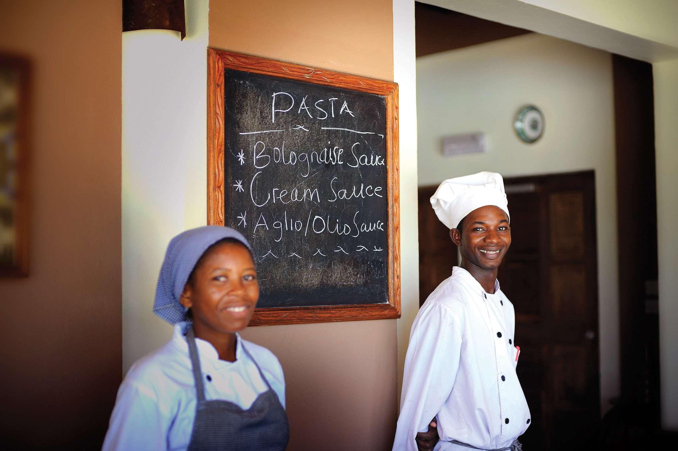 Restaurant Neptune Pwani Beach Resort & Spa Zanzibar