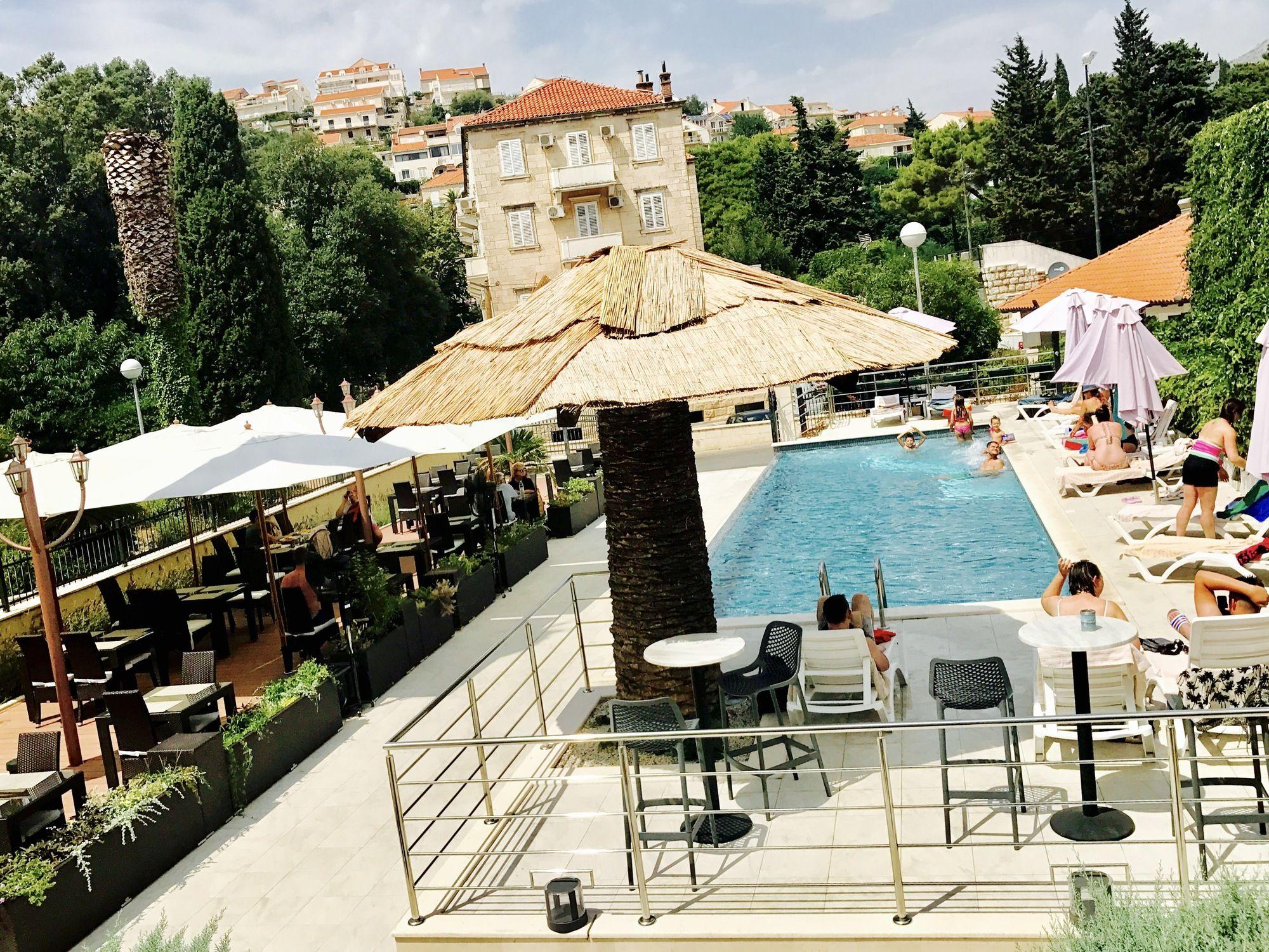 Vista Piscina Hotel Aquarius