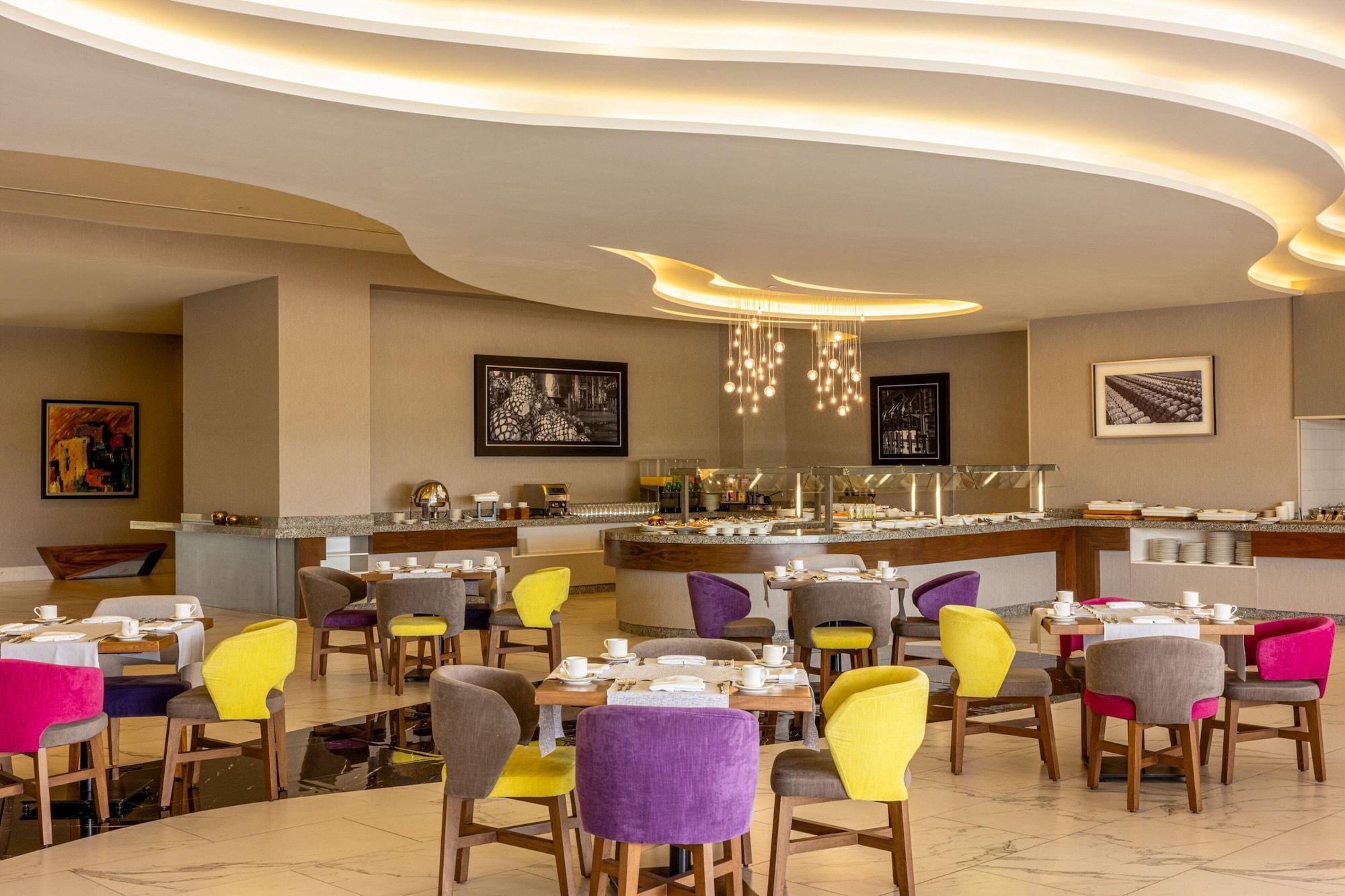 Restaurant Sheraton Guadalajara Expo