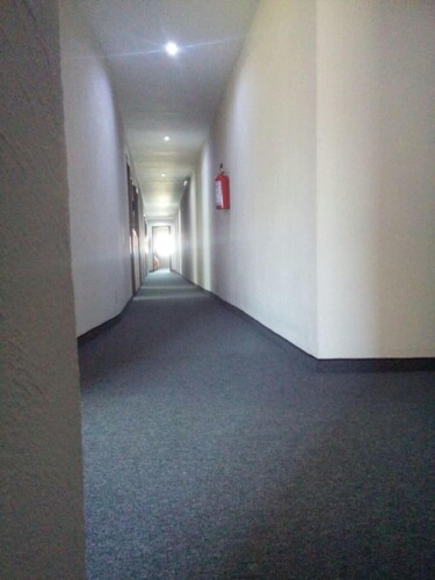 Varios Hoteles Haus Express