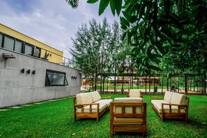 Alojamiento - Crest Apartments & Suites