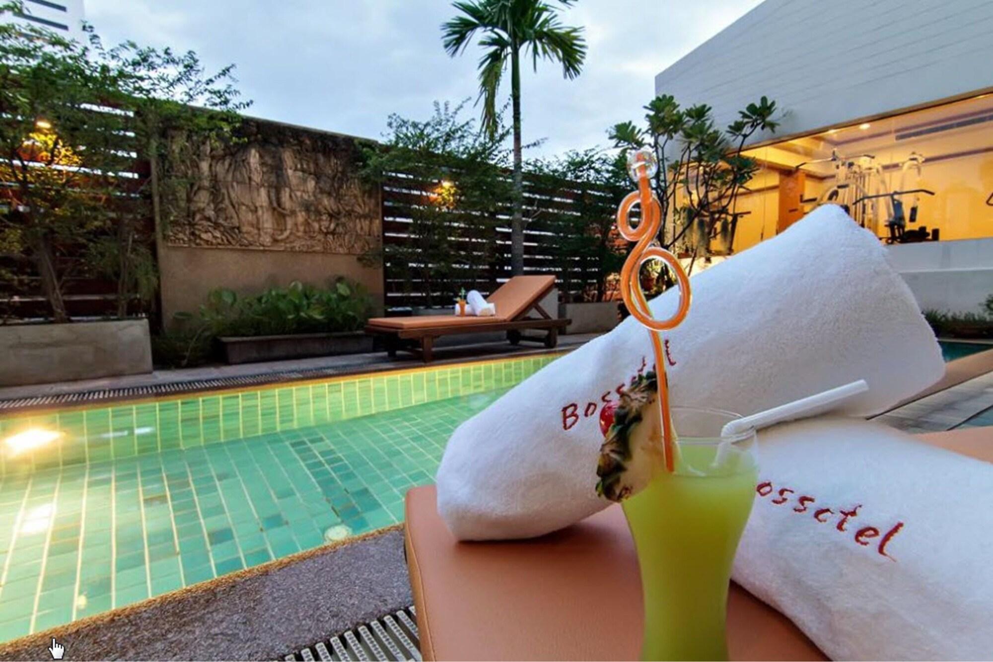 Vista Piscina Bossotel Bangkok