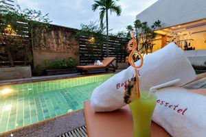 Alojamiento - Bossotel Bangkok