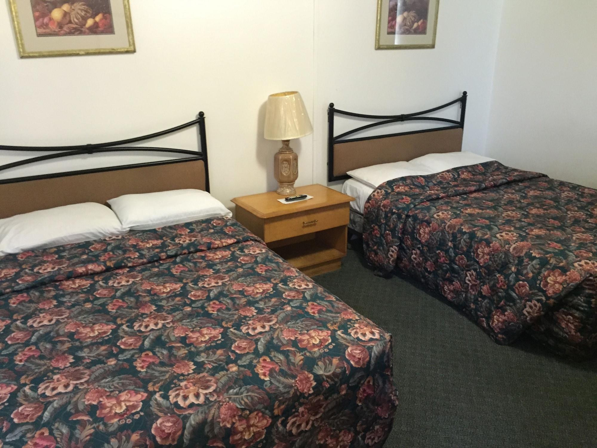Varios Travel Inn Of Sebring