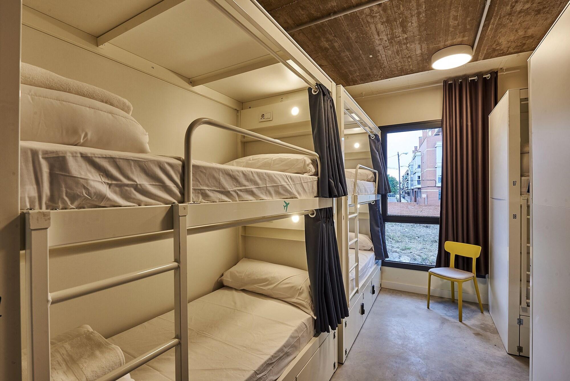 Habitación HostelFly Madrid Airport